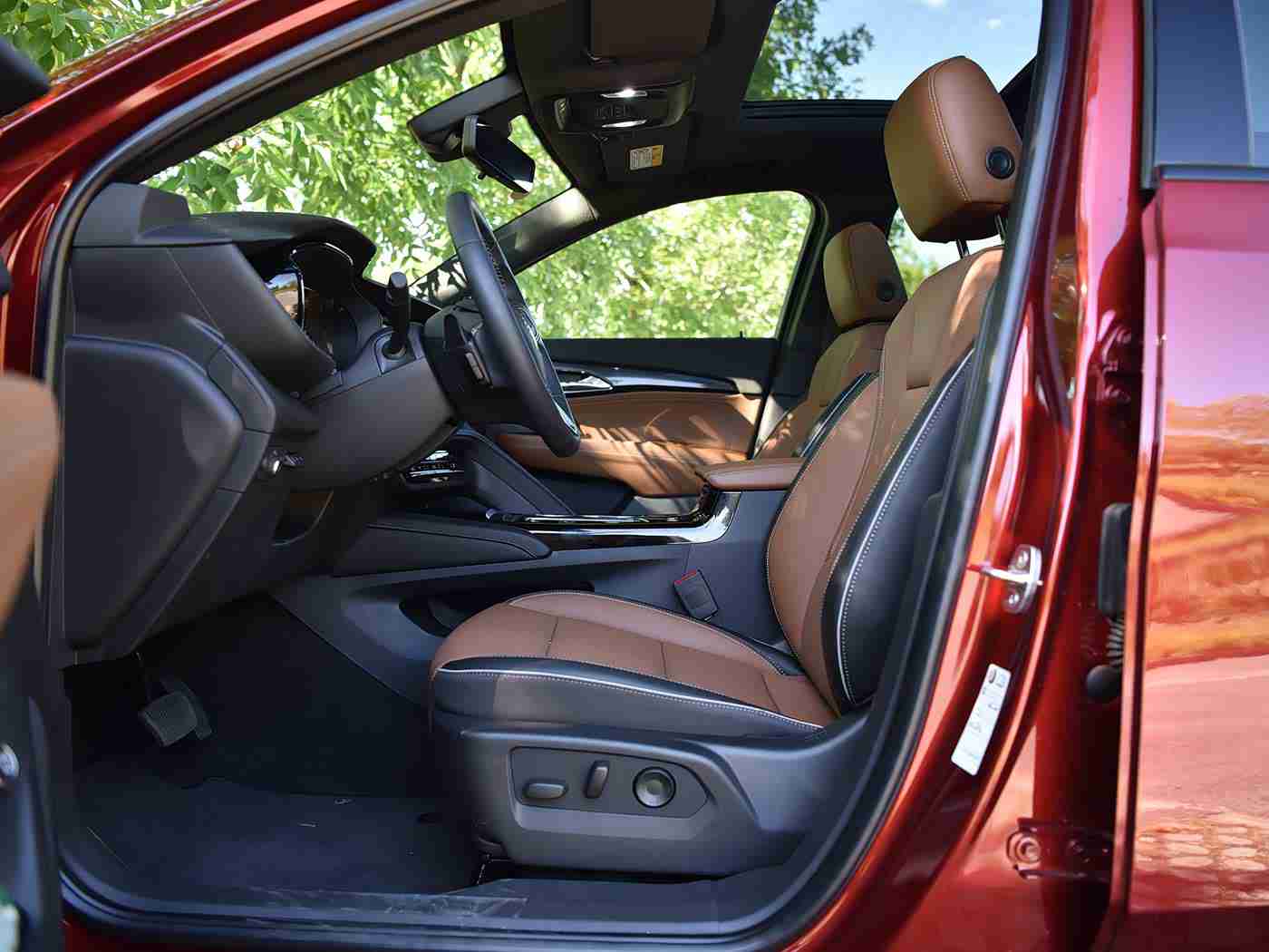 国精产品一区二区三区,国产品牌崛起，三款明星车型引领市场潮流，品质卓越，性能出众，引领驾驶新体验-1