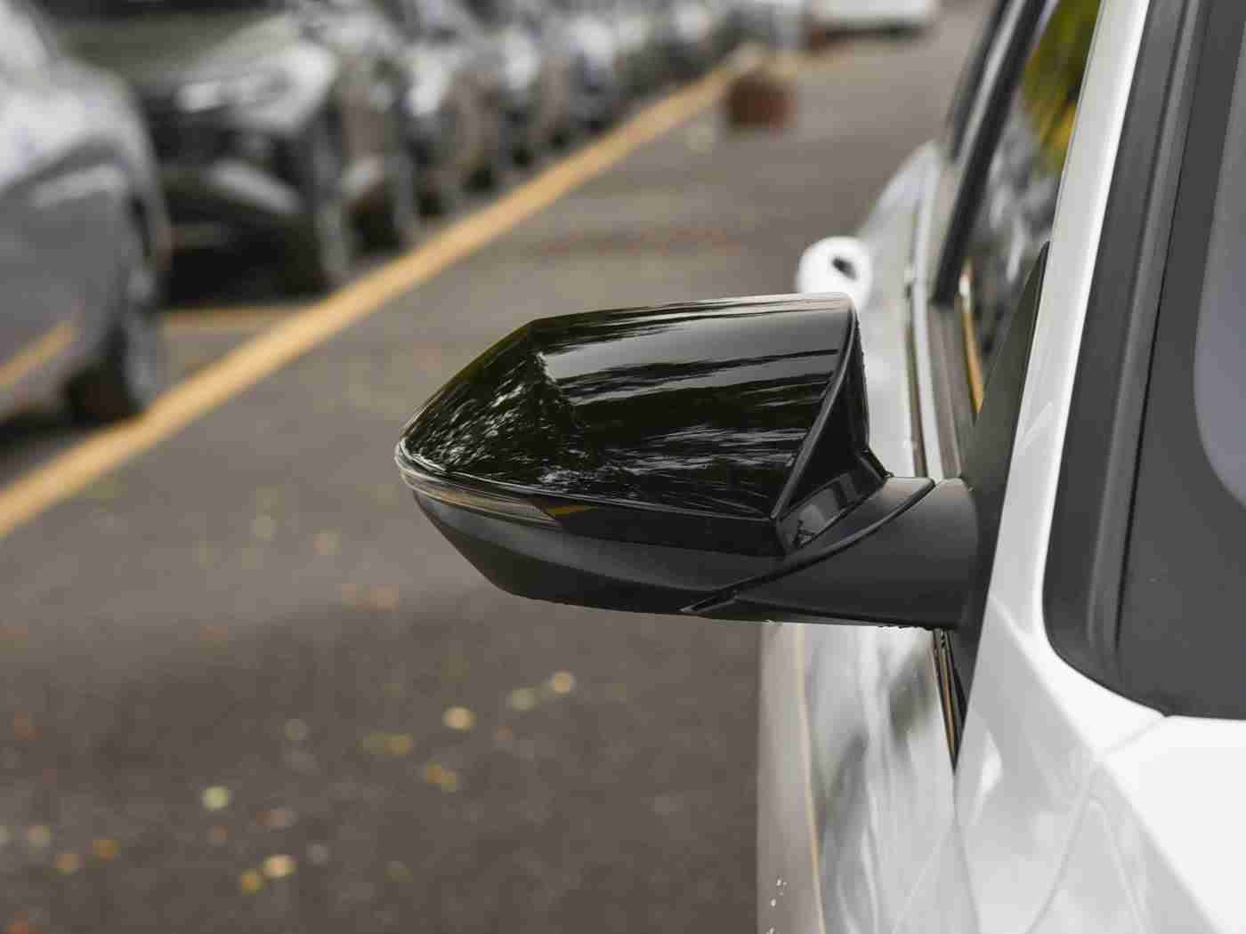 黄色软件app大全免费下载2023,海量应用一键下载，便捷生活轻松启程，智能助手伴你行-1