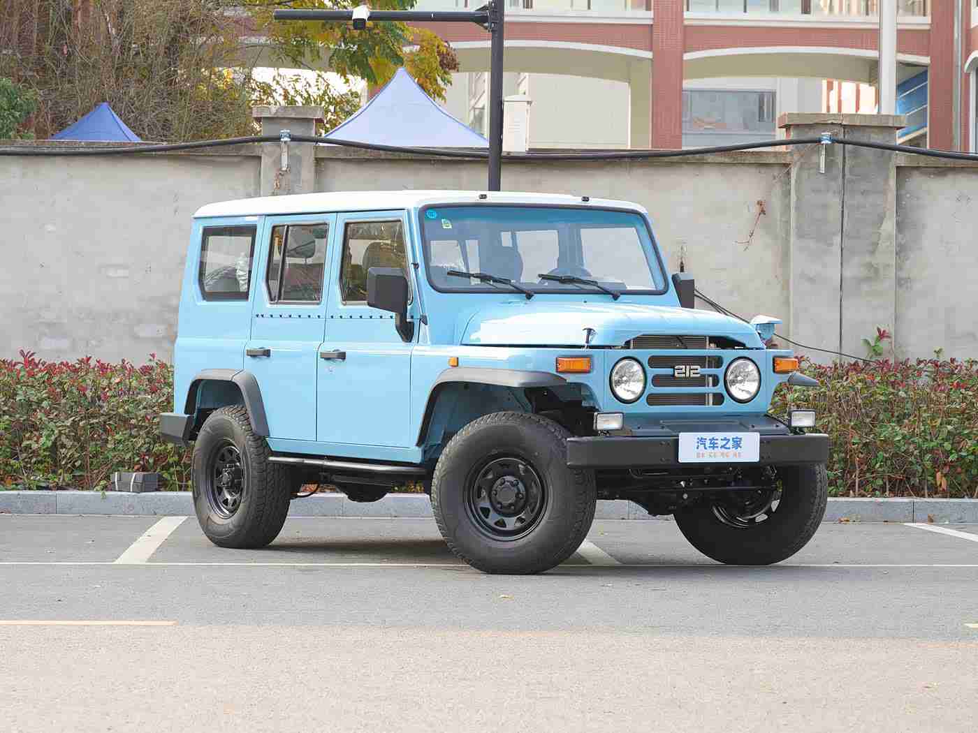 男人和女人靠逼软件,逼软件革新出行体验：智能导航、车位预约，汽车生活更便捷，社交功能再升级-2