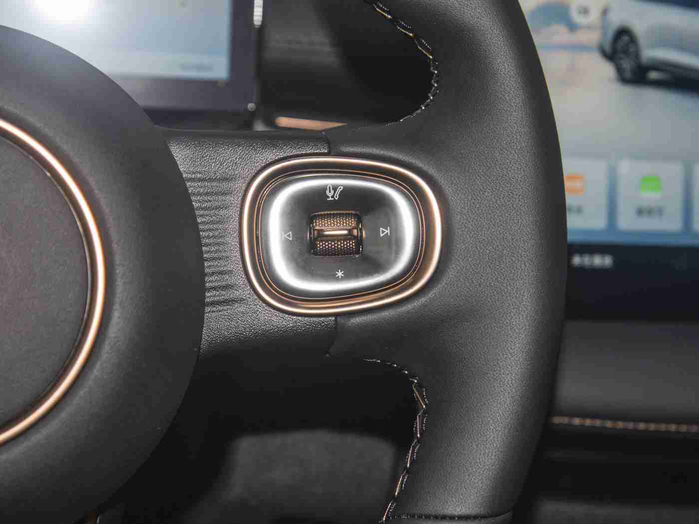 黄色下载,引领潮流,时尚动感,智能驾驶新体验:揭秘未来汽车市场新宠-1