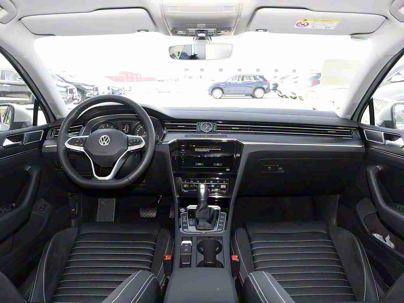 女人和公豬交内谢\,时尚智驾,环保先锋,引领未来潮流的跨界奇车-1