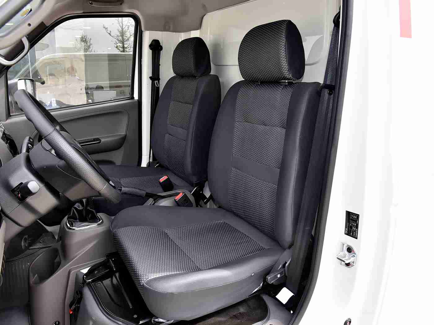 三上悠亚一区,涡轮激情，智能领航，颠覆视觉之全新驾驭传奇-1