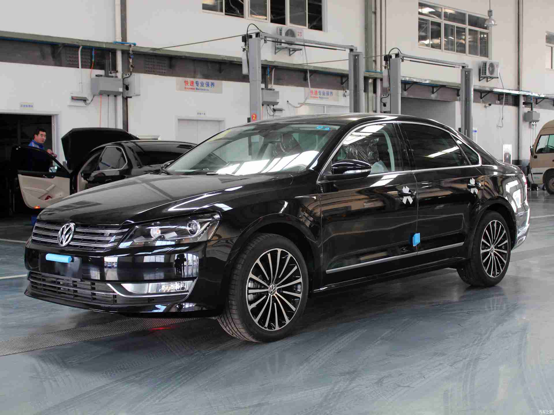 中文一区,时尚黑马亮相，卓越性能亲民价格，新车引领市场新潮流-3