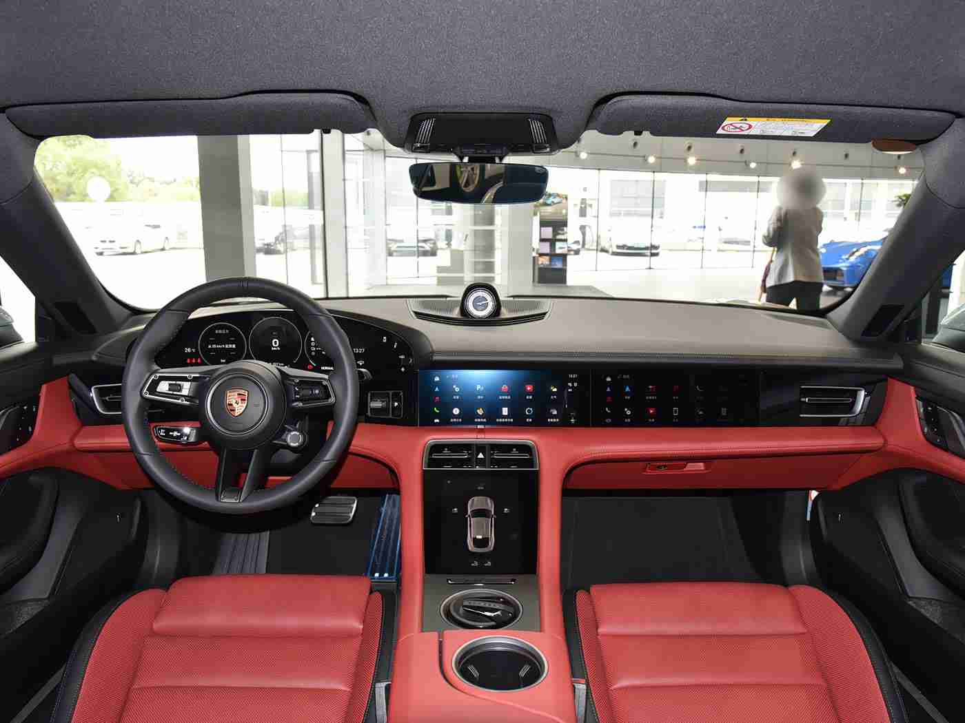 人人综合网,特斯拉Model Y惊艳上市，性能卓越价格亲民，新能源汽车市场新宠即将诞生-1