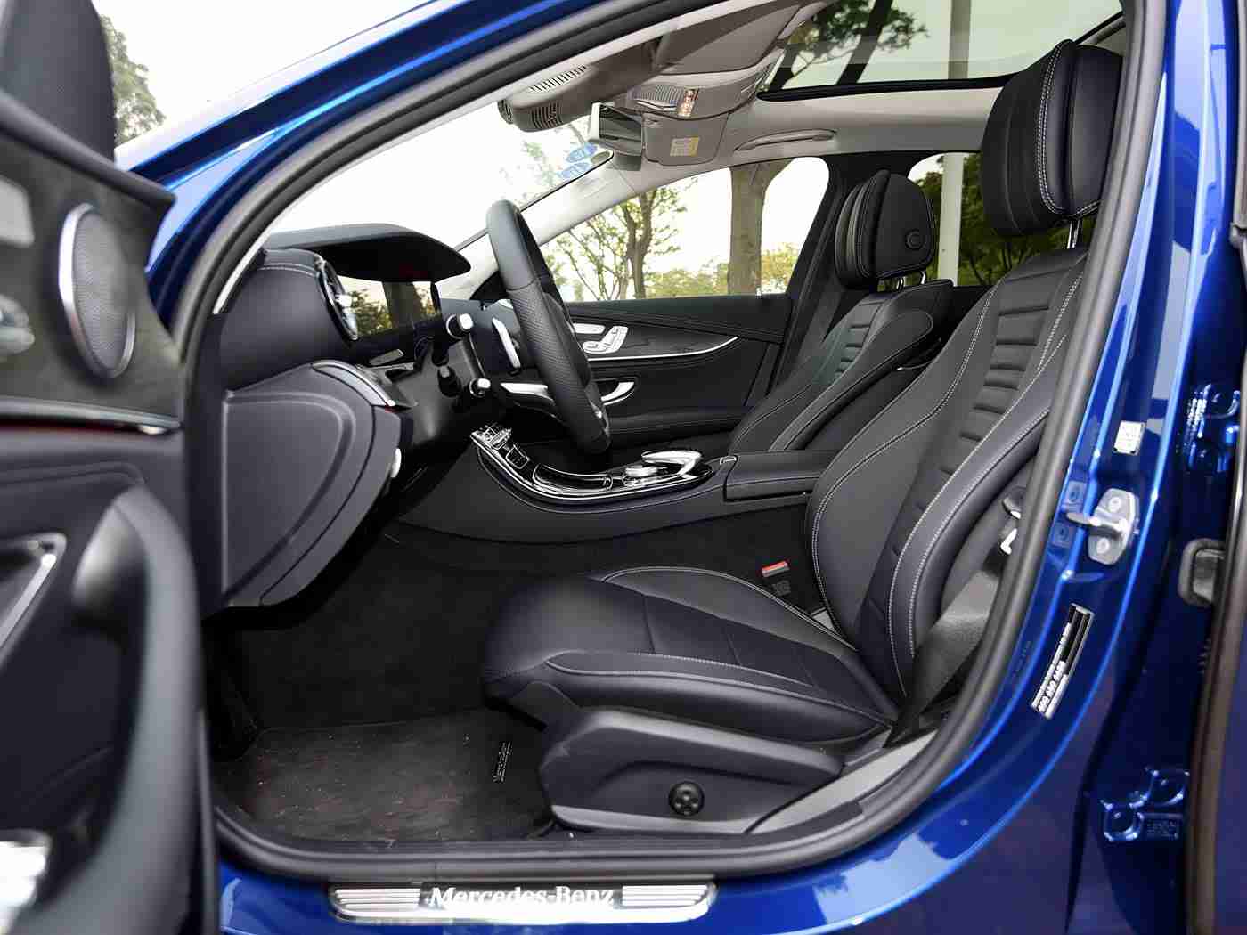 男生的困困放在女生的困困里,创新融合男女驾驶需求,新概念汽车引领潮流体验-2