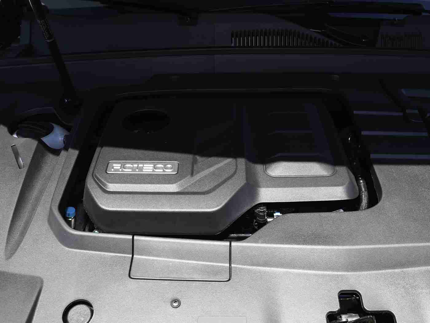 女同学把内裤掀起来打屁股,“创新设计引领潮流,环保科技助力未来:揭秘我国新能源市场新宠“内裤掀起来打屁股”新能源汽车”-2