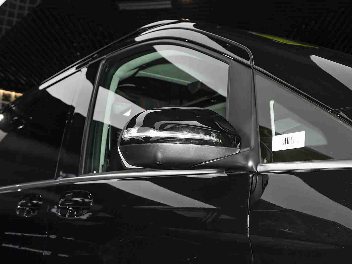 Chinese体育生自慰XXX,中国体育才子新能源汽车电池技术创新，为行业发展注入新活力-3