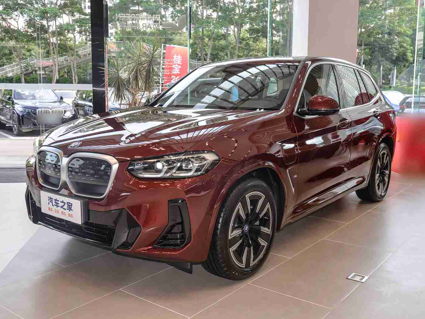 黄3.03,全新车型亮相，动感设计+卓越性能，黄系新车备受瞩目，市场前景广阔-1