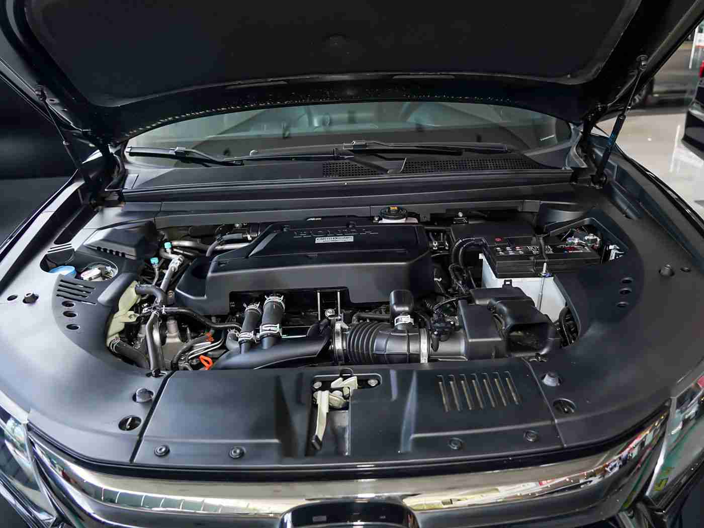 成人性做爰直播apP,“智能驰骋,安全护航——汽车网络安全守护之旅”-1