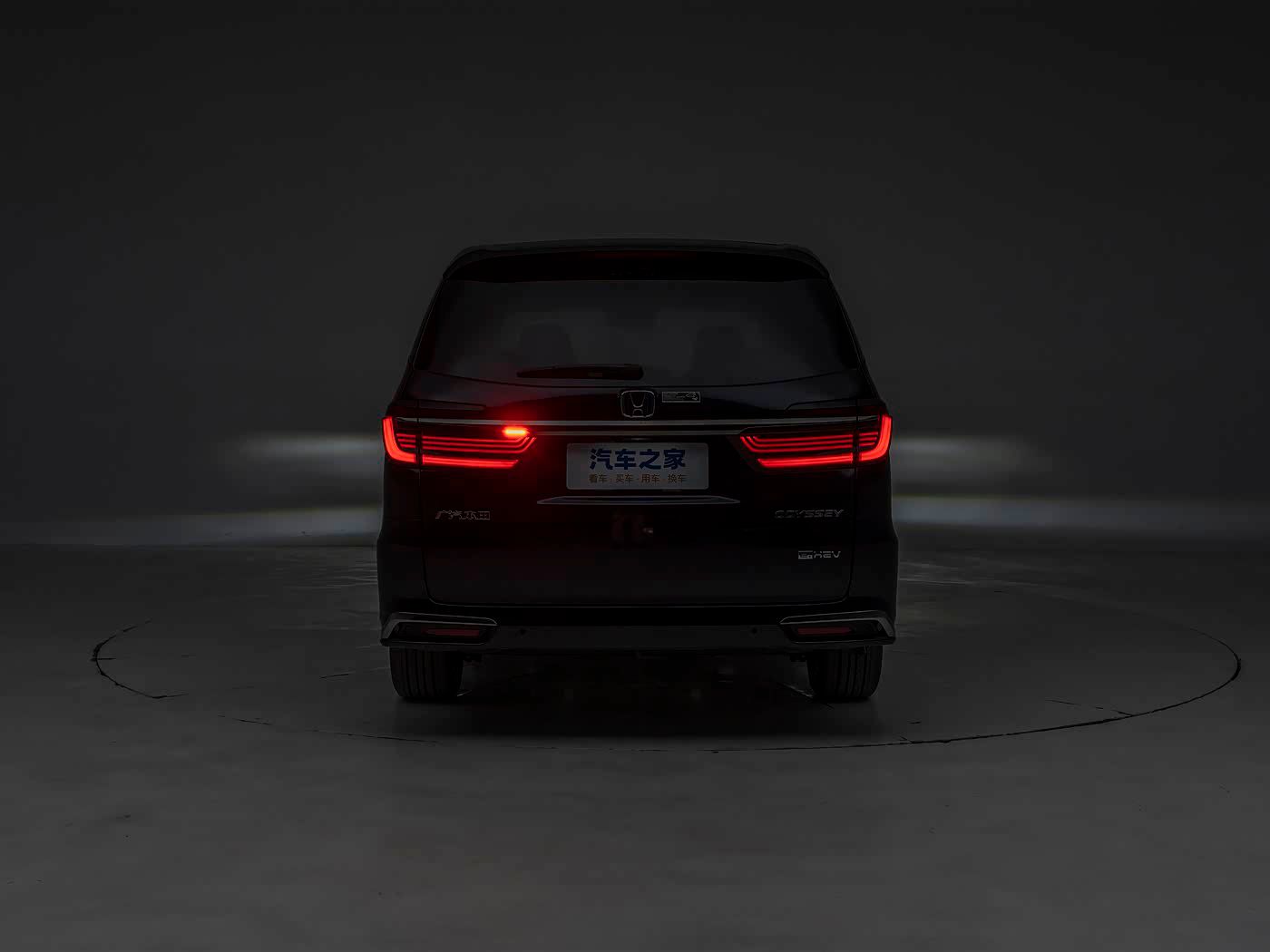 火影18+變態版,全新力作惊世登场：400马力火影系列变身，速度激情引领汽车新潮流-4