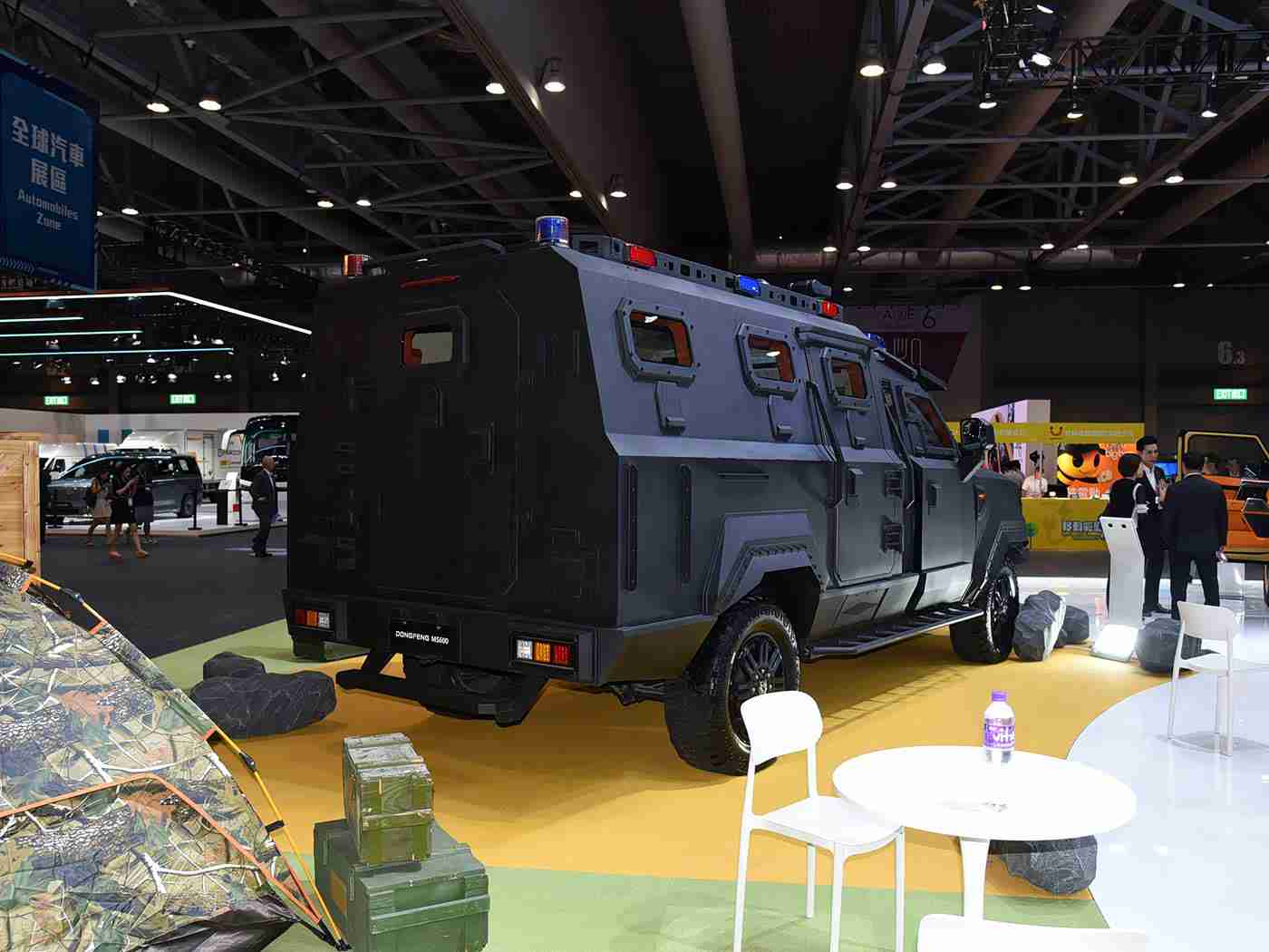 国产激情AV,国产新宠横空出世：高性能低价车惊艳上市，引领潮流！-2