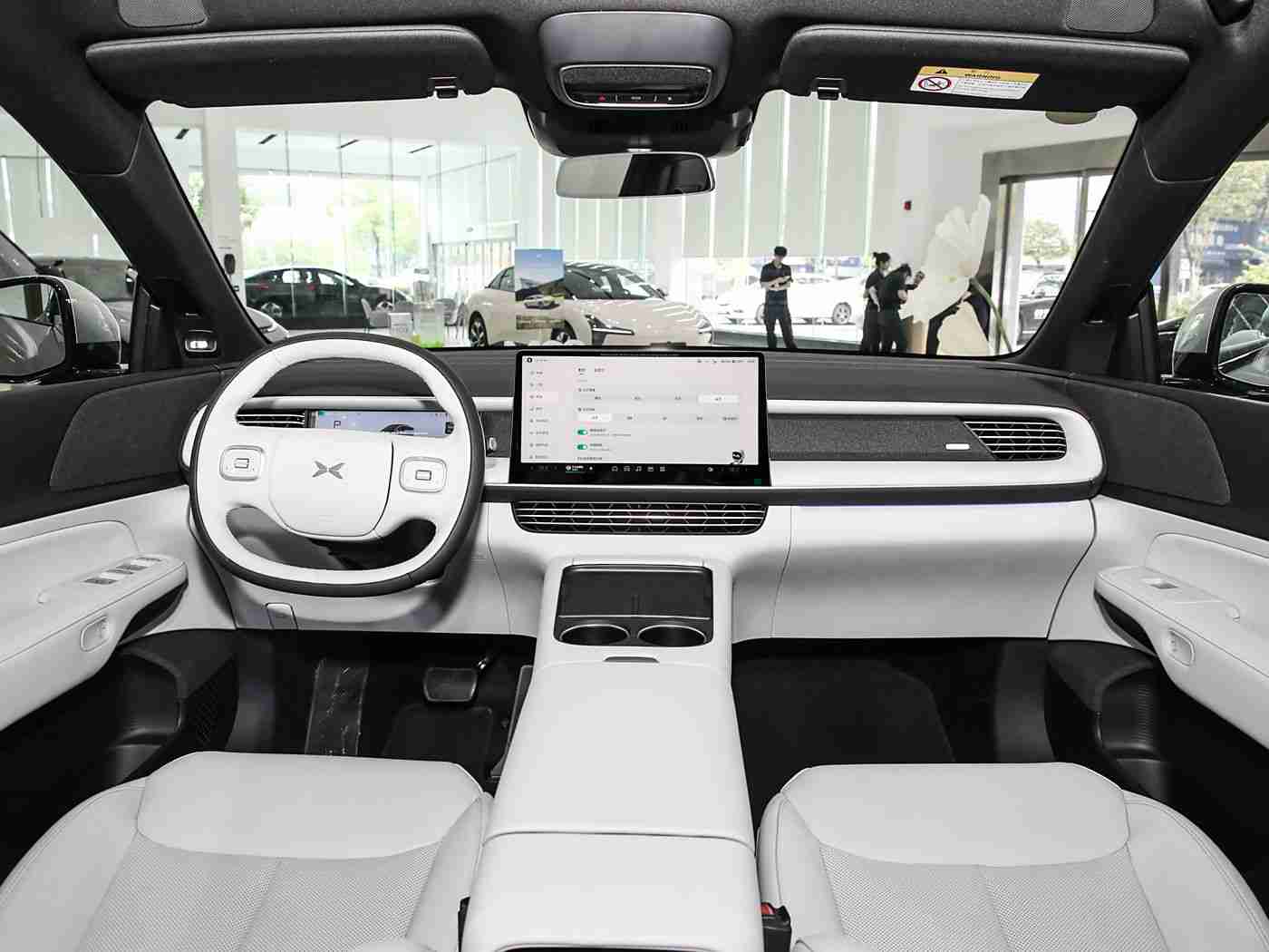 男女生一起差差差,汽车市场性别解码：男女购车偏好，共创个性车生活-3