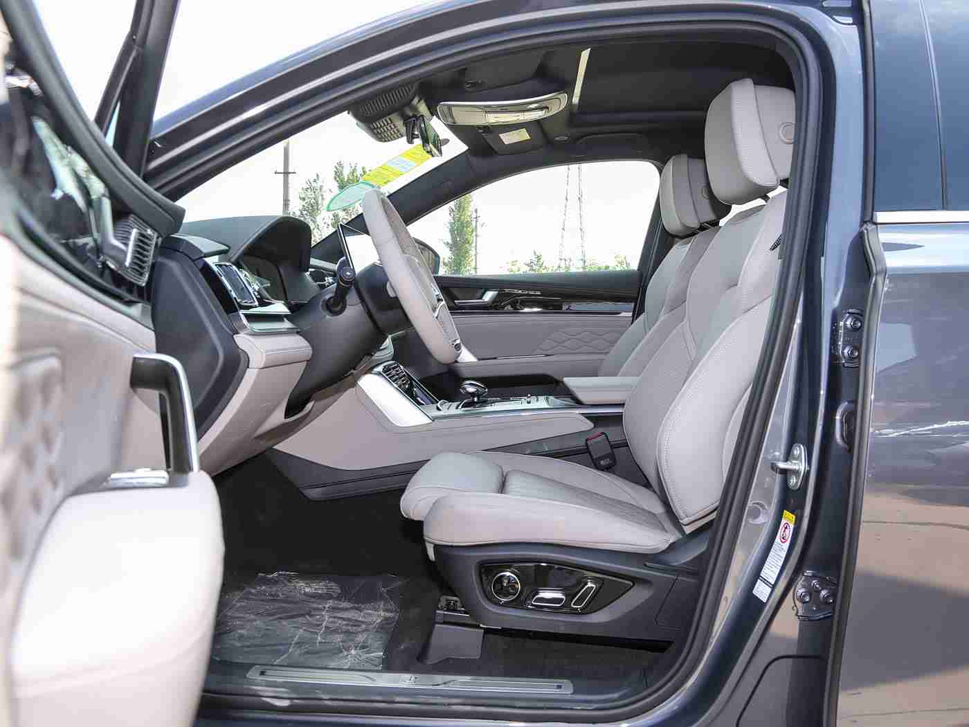 亚州一区二区,汽车巨头抢滩东南亚：创新产品与营销策略共筑市场新格局-1