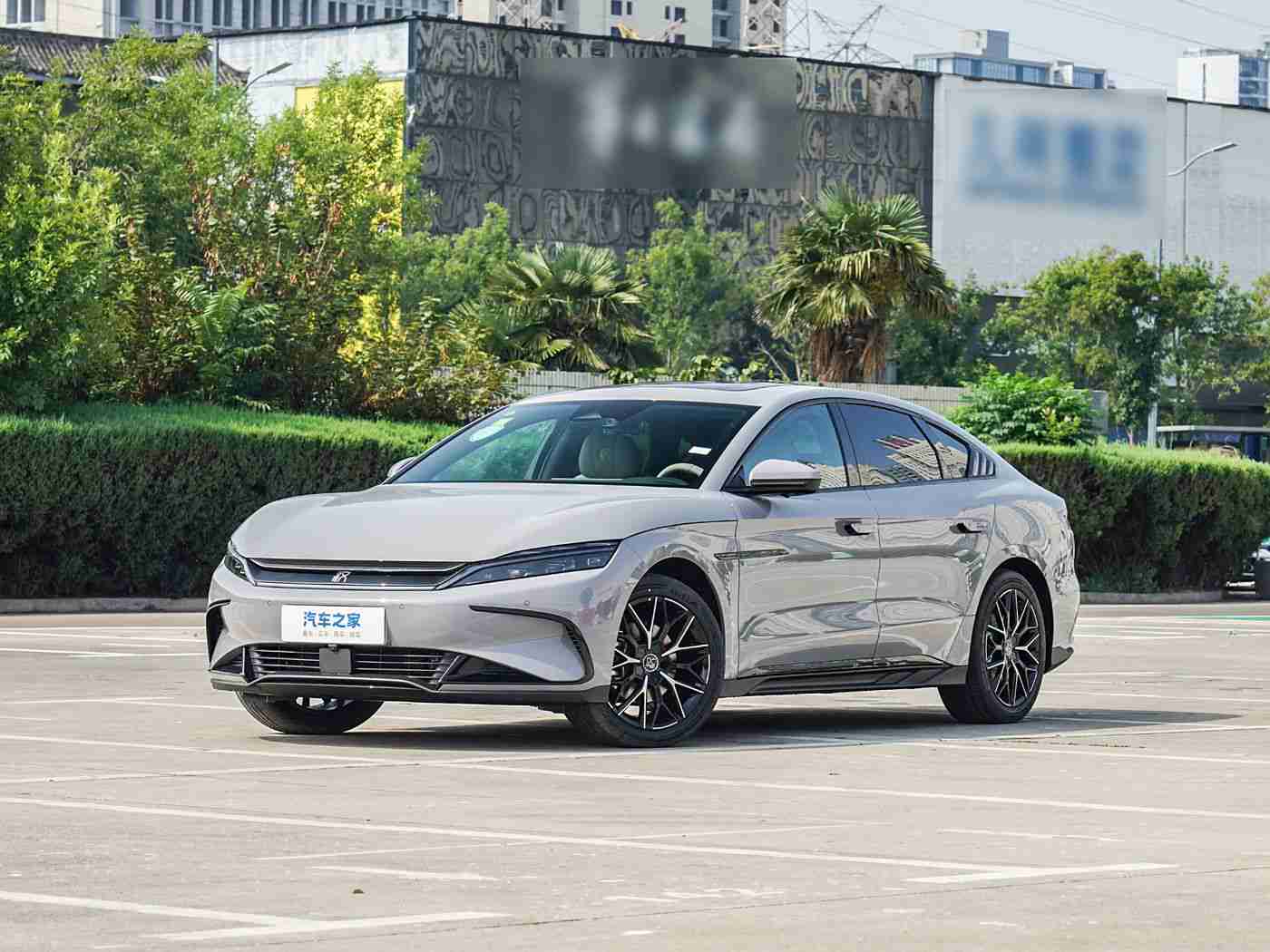 中国AV片,“新锐亮相，我国汽车新贵“中国AV片”全面解析，时尚科技实力圈粉无数-3