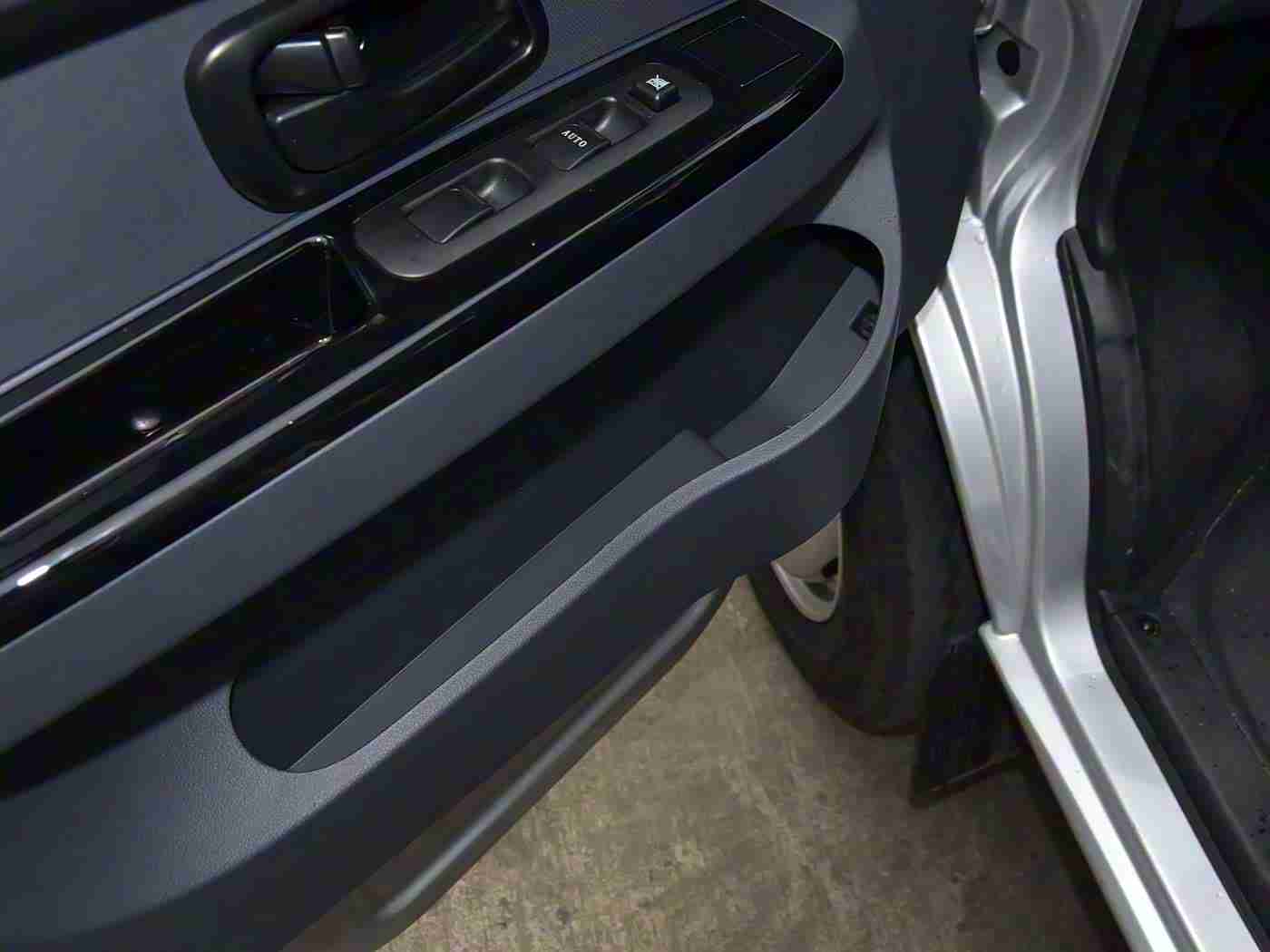 黄色应用,“智能驾驶新篇章:揭秘汽车行业创新软件助力未来出行体验”-1