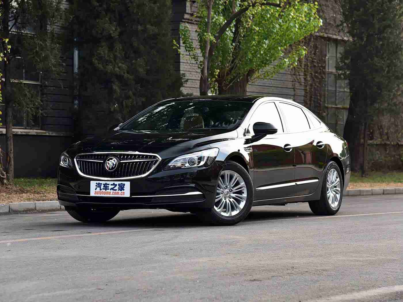 男同视频网站,汽车资讯新势力：多领域覆盖，创新互动打造行业新标杆-4