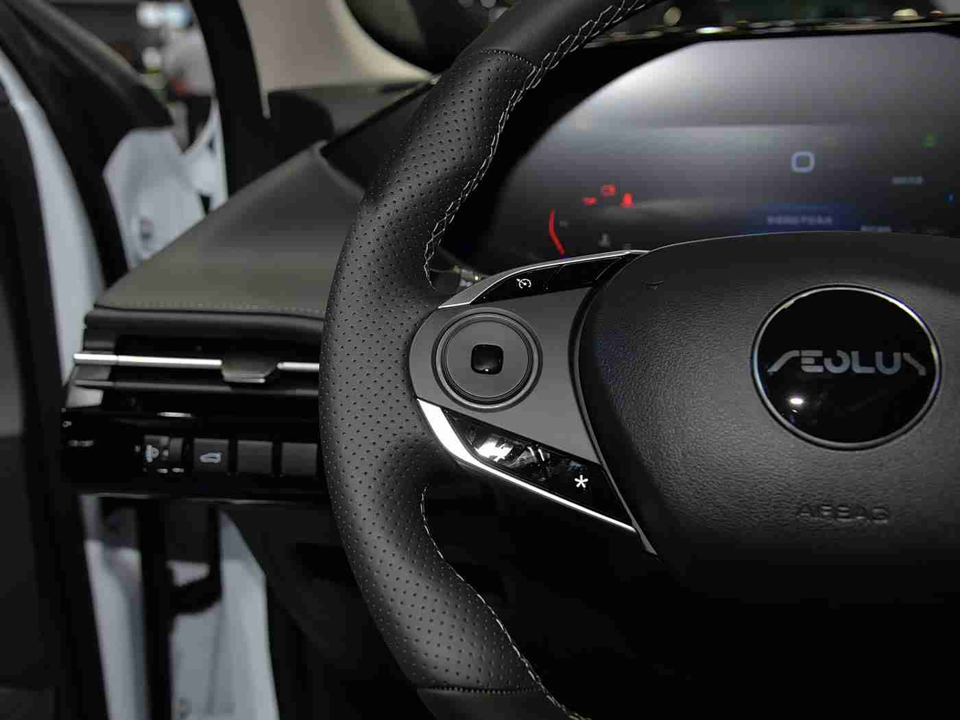 亚州一区,新潮动力，驰骋未来——探索亚洲新锐品牌新车型市场风采-2