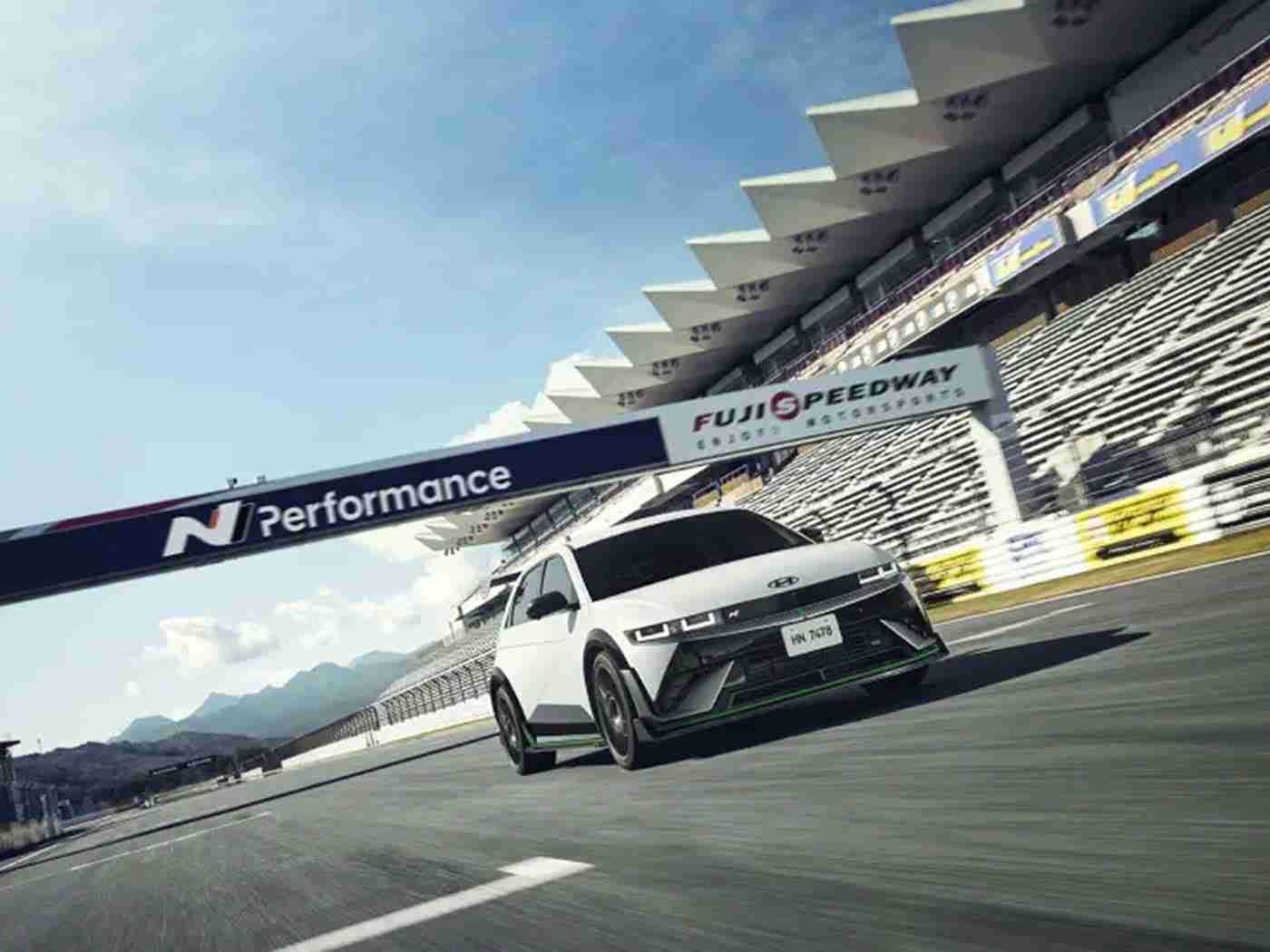 a天堂8,科技流光，未来驾享，新能源汽车新宠绽放-3