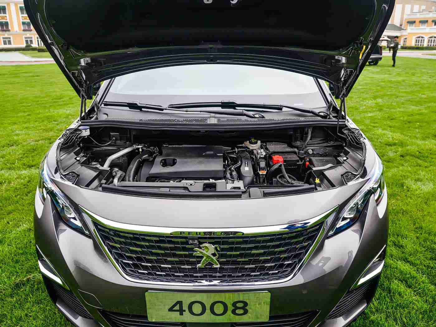 色黄软件,智能车载系统助力汽车安全升级,色黄软件引领出行便利新篇章-3