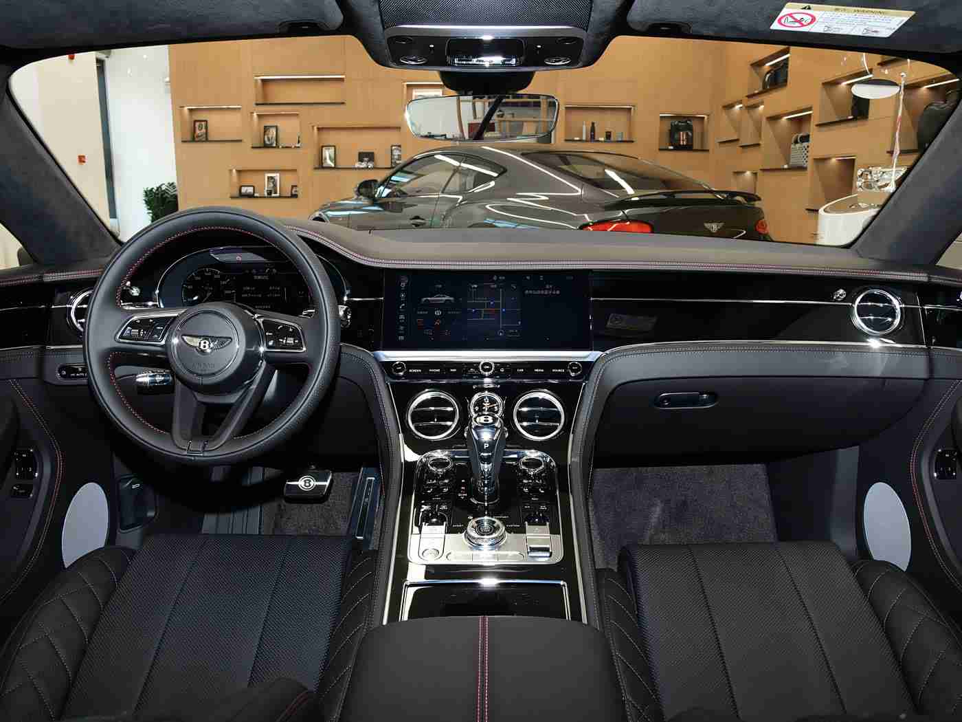 黄色成人app,汽车智能化新趋势：科技赋能个性化定制，开启未来出行新篇章-2