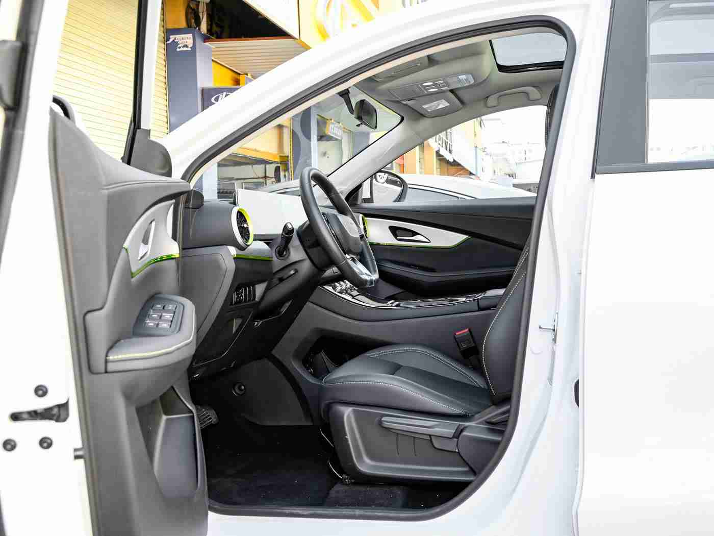 红桃38.47的隐藏人口,汽车市场新动力：挖掘“隐藏购车者”潜力，推动行业变革与细分-3