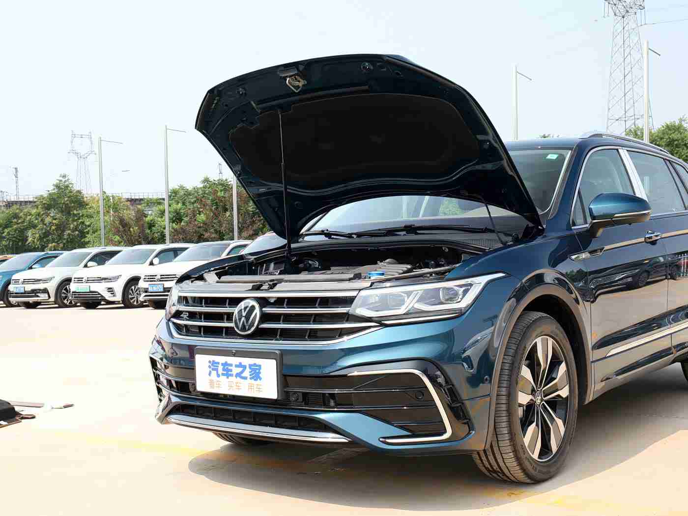 ,新能源汽车热销，先进技术免费升级，引领汽车行业新潮流-2