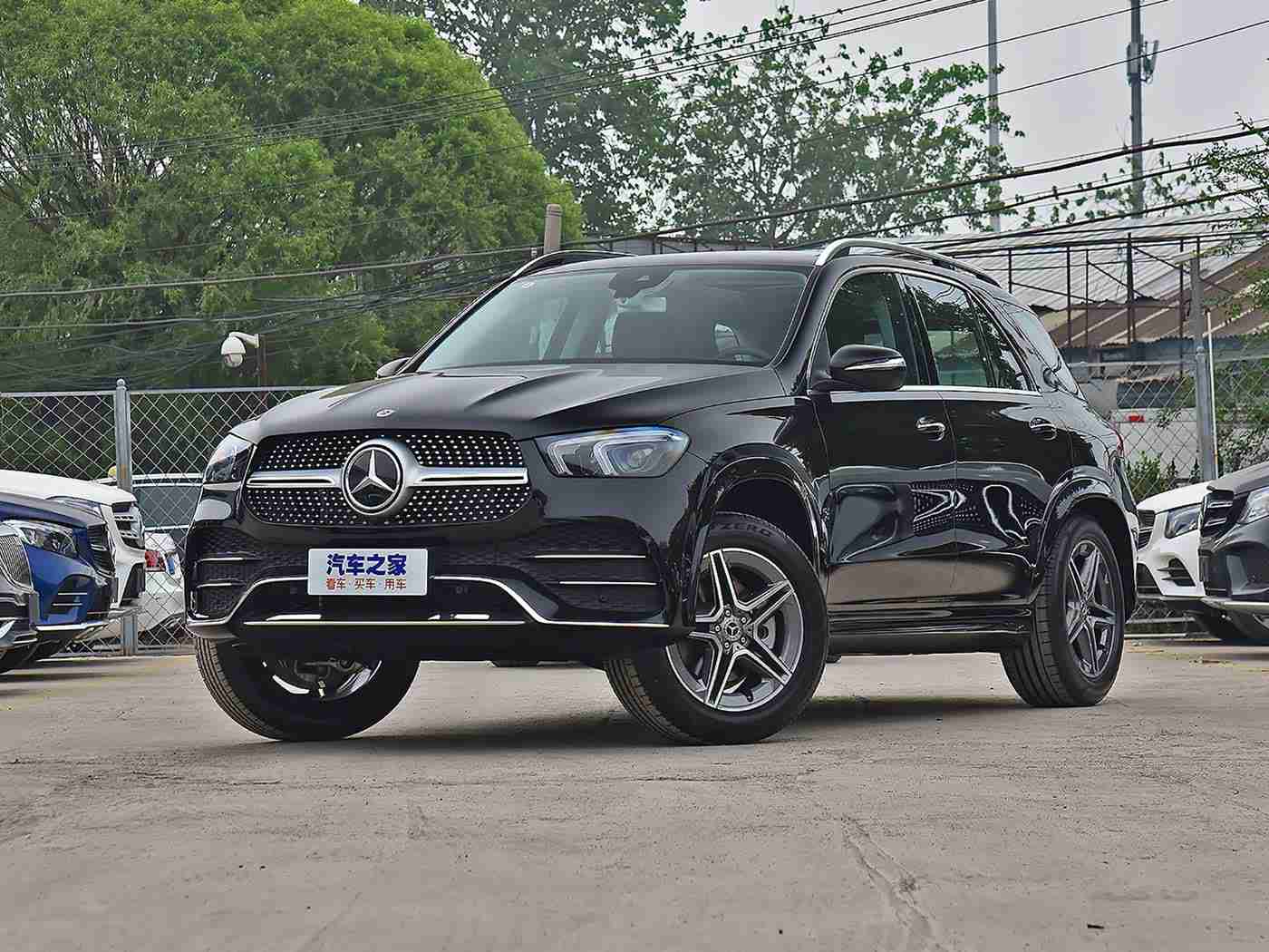 精东麻豆,新能源汽车新宠亮相,续航450公里,时尚科技,亲民售价引领市场潮流-1