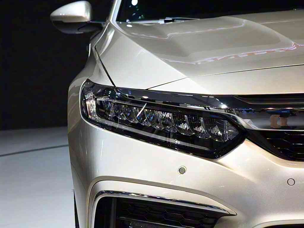 红桃视频,“科技革新,新能源汽车市场潜力无限,未来出行新纪元已来”-1