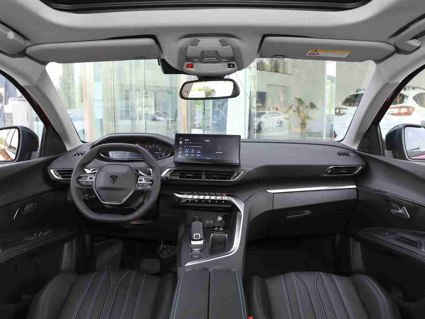 男生女生差差,性别解码，汽车新风尚，驾驭个性，共筑美好出行-1