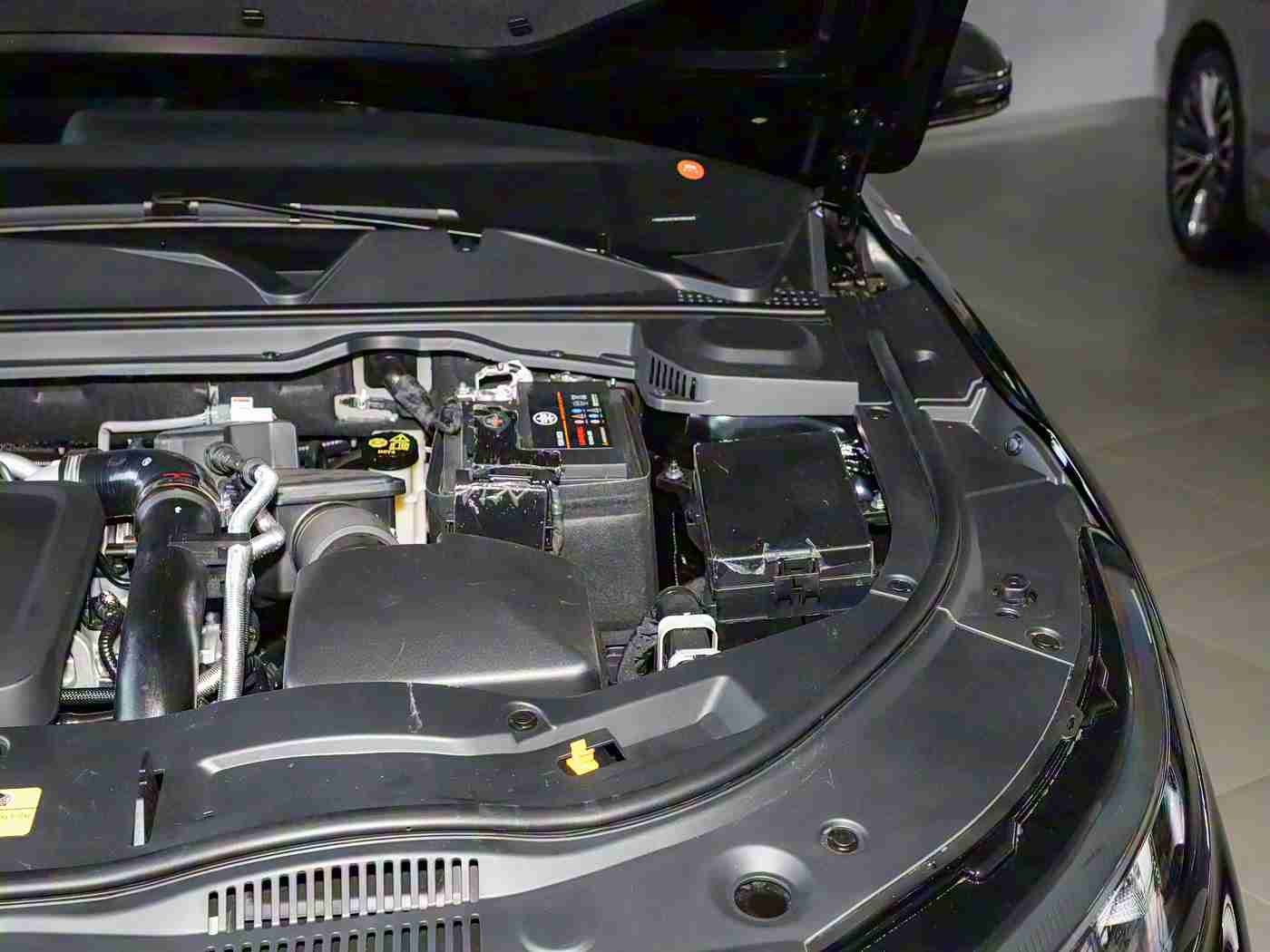 黄色app下载3.0.3每天无限,智能导航,养护贴心,社区互动,定制专属,畅享驾驶新境界-1