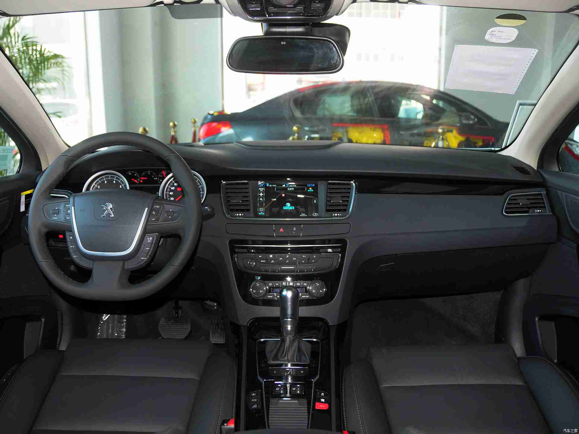 三上 初恋的回忆,初恋甜蜜融入车身，三上汽车引领青春记忆驾驶新潮流，引发市场热议-3