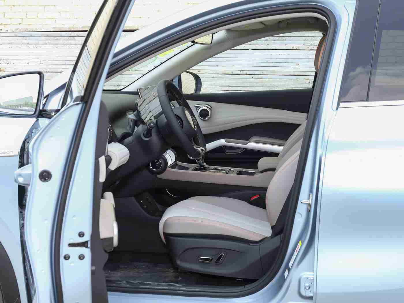 按摩师把我添高潮了6次,“科技舒适新境，驾驭巅峰之选，唤醒感官盛宴的智驾新篇”-1