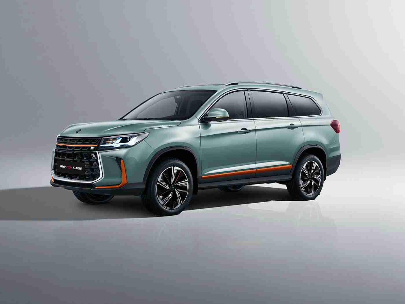 美女脱衣服APP,未来出行，智能触控，创新汽车领航新时代-1