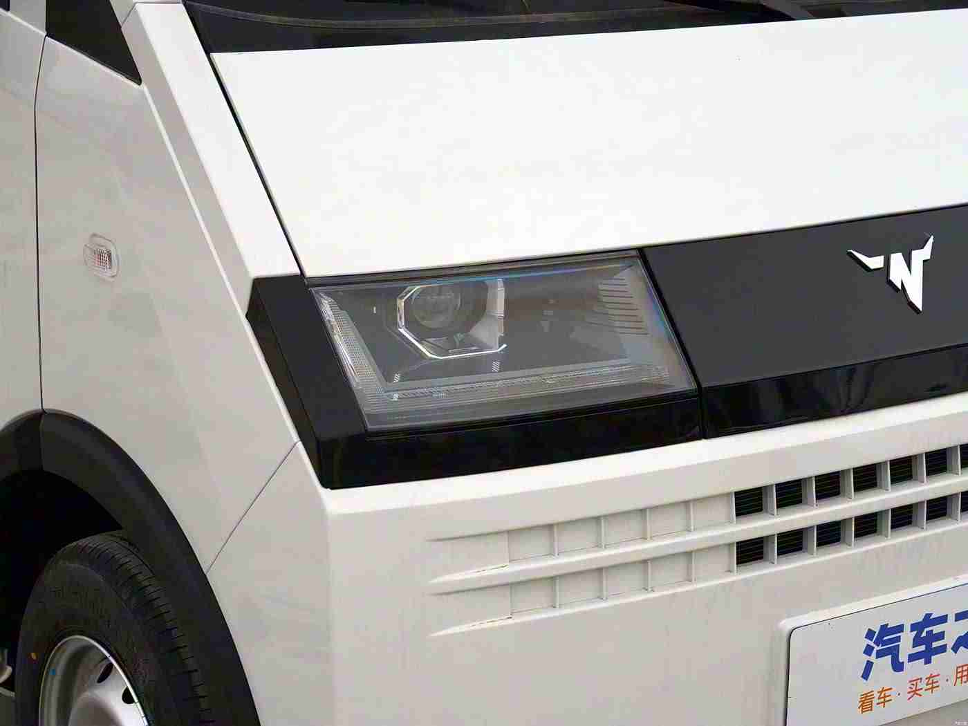 色多多成人,科技潮涌，驾驭未来，智能出行新风尚-3