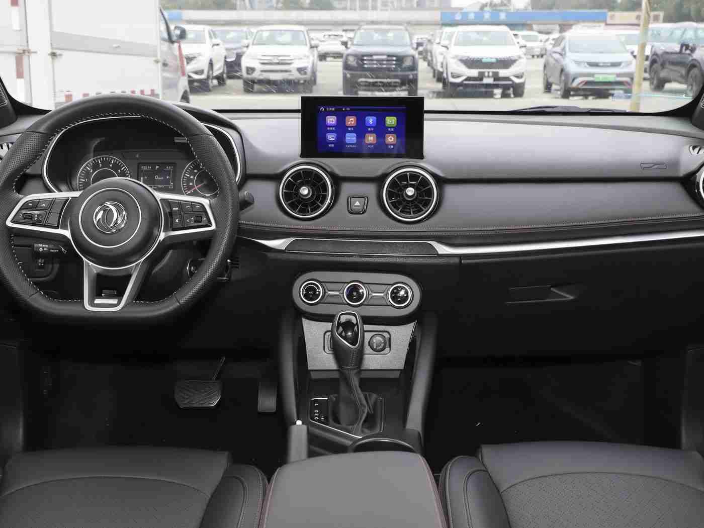 婷综合,科技赋能，未来已来：全新车型引领智能驾驶新潮流-1