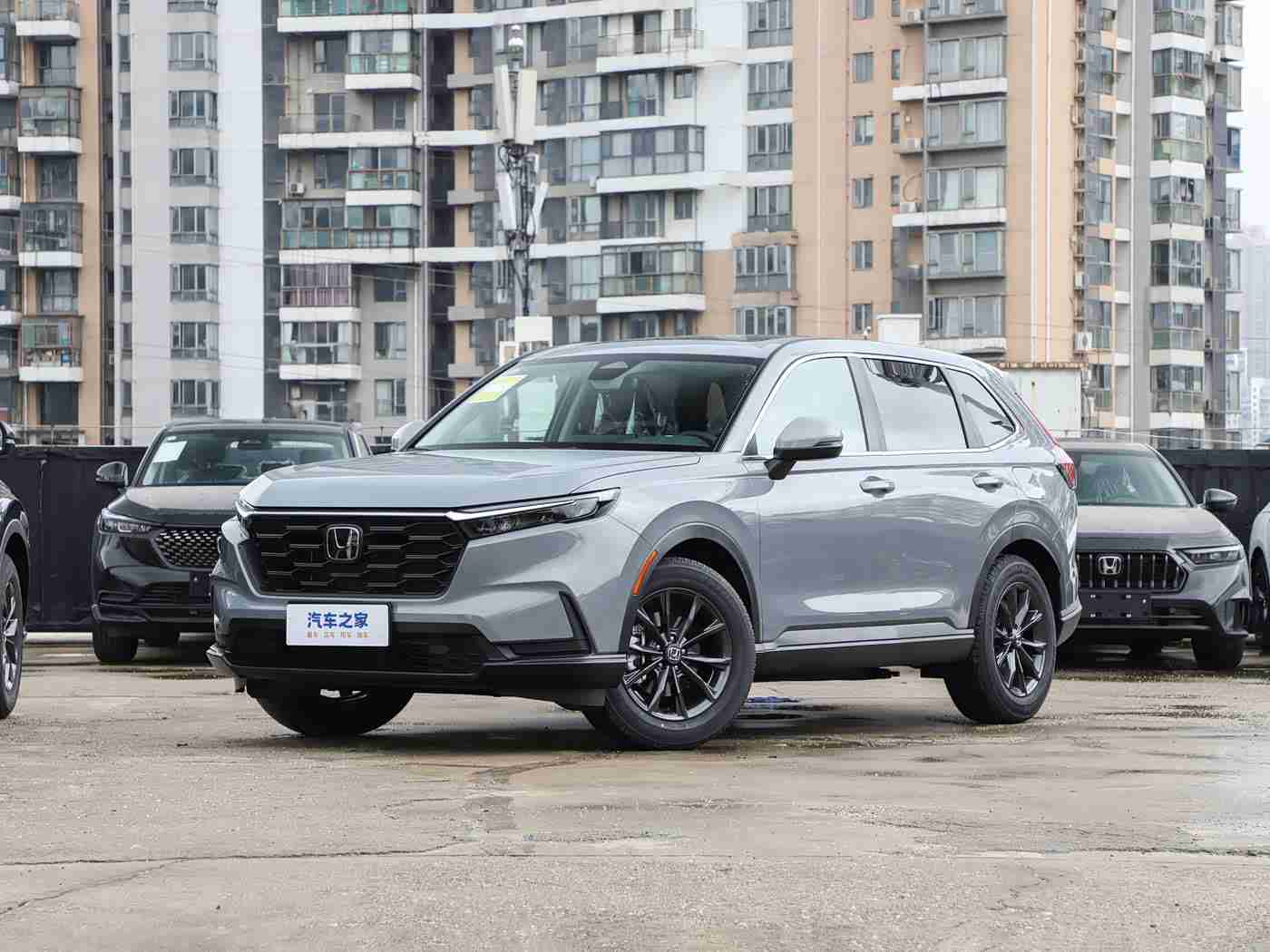 人人入人人,都市时尚领航者,(品牌名)SUV引领新潮流-1