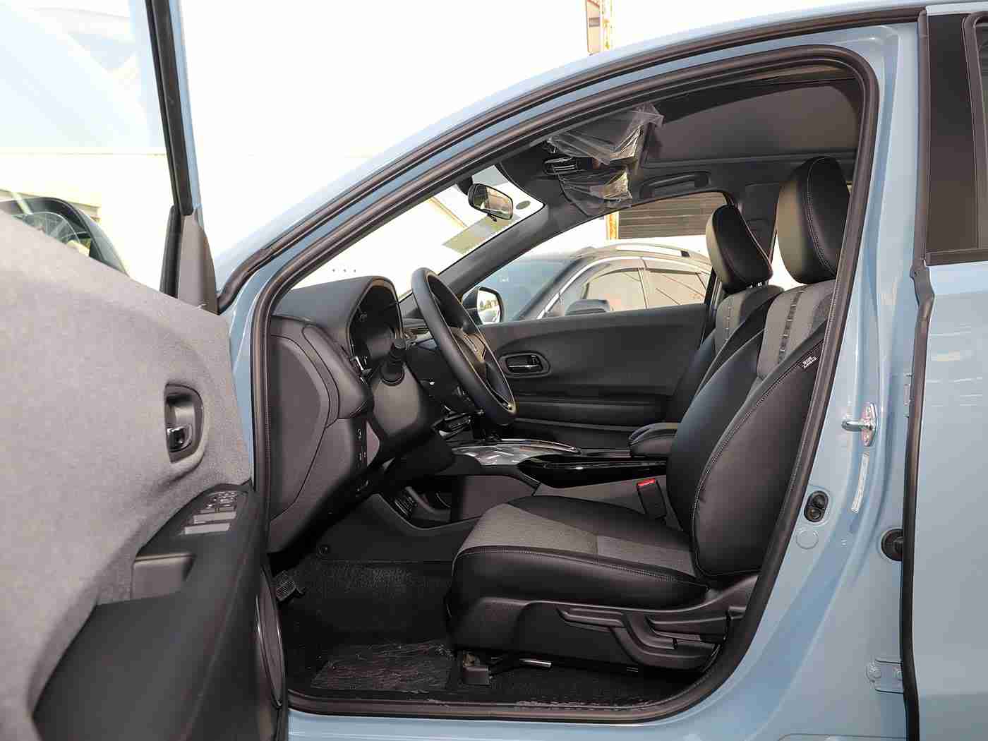 一卡二卡号码会不会乱码 免流量,汽车卡号智能化管理升级：一卡二卡号码乱码难题及免流量解决方案深度解析-3