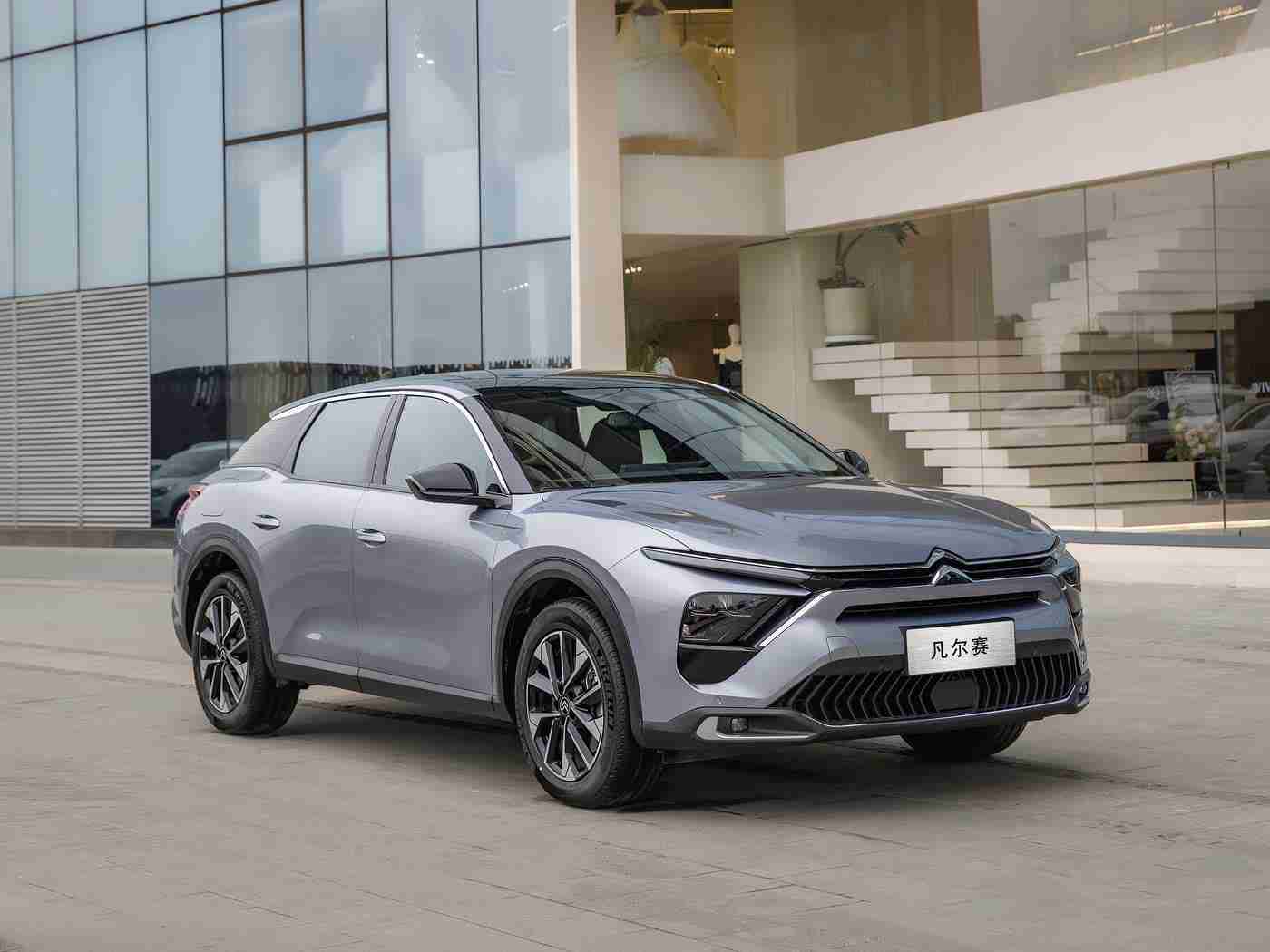 2019最好的看的中文,2019年热销车型盘点:比亚迪唐、吉利博越、哈弗H6领衔,时尚外观与卓越性能引关注-1