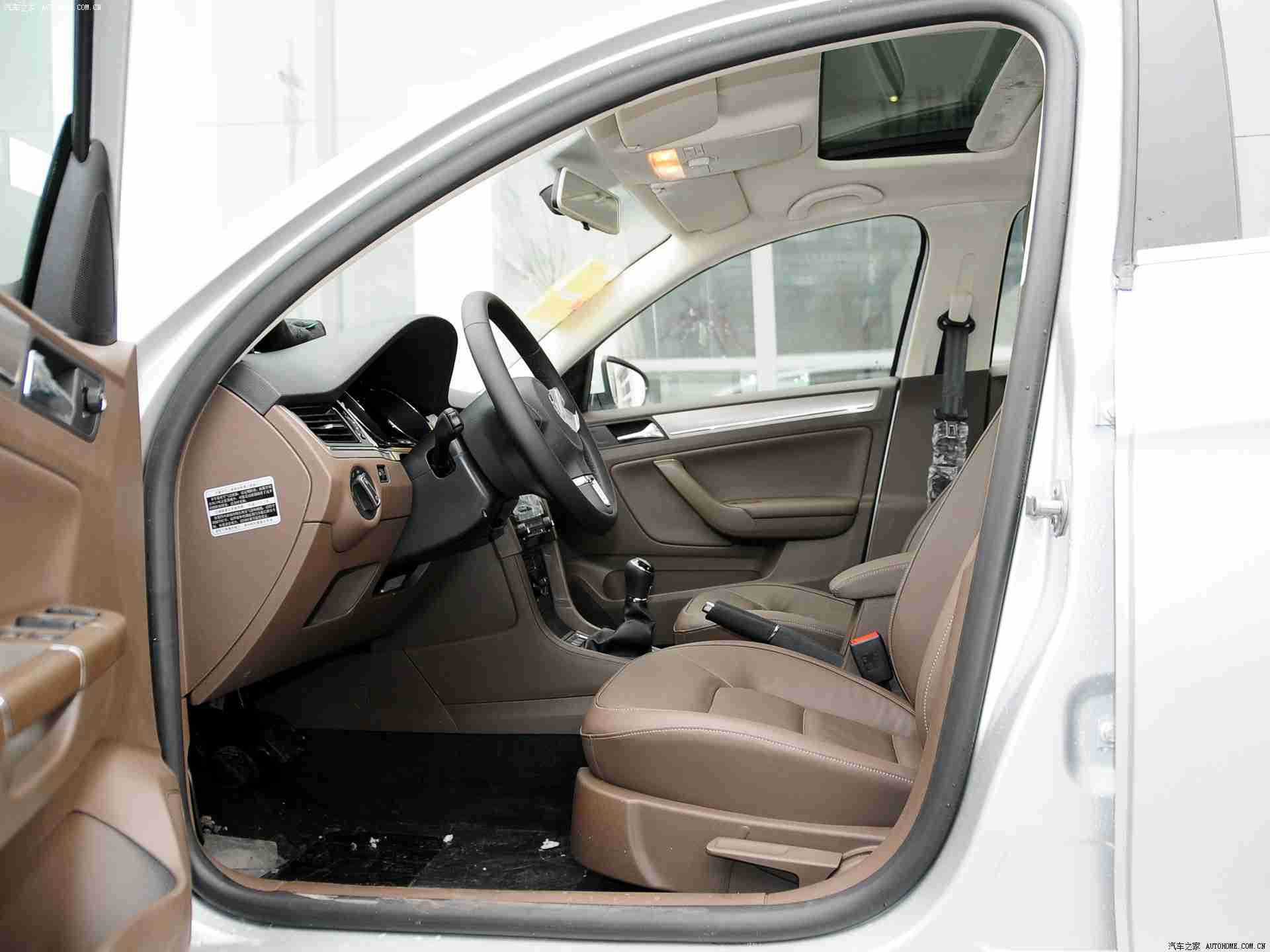 色综合综合色,汽车色彩革命：多色融合设计引领潮流，个性化选择重塑驾驶体验-1