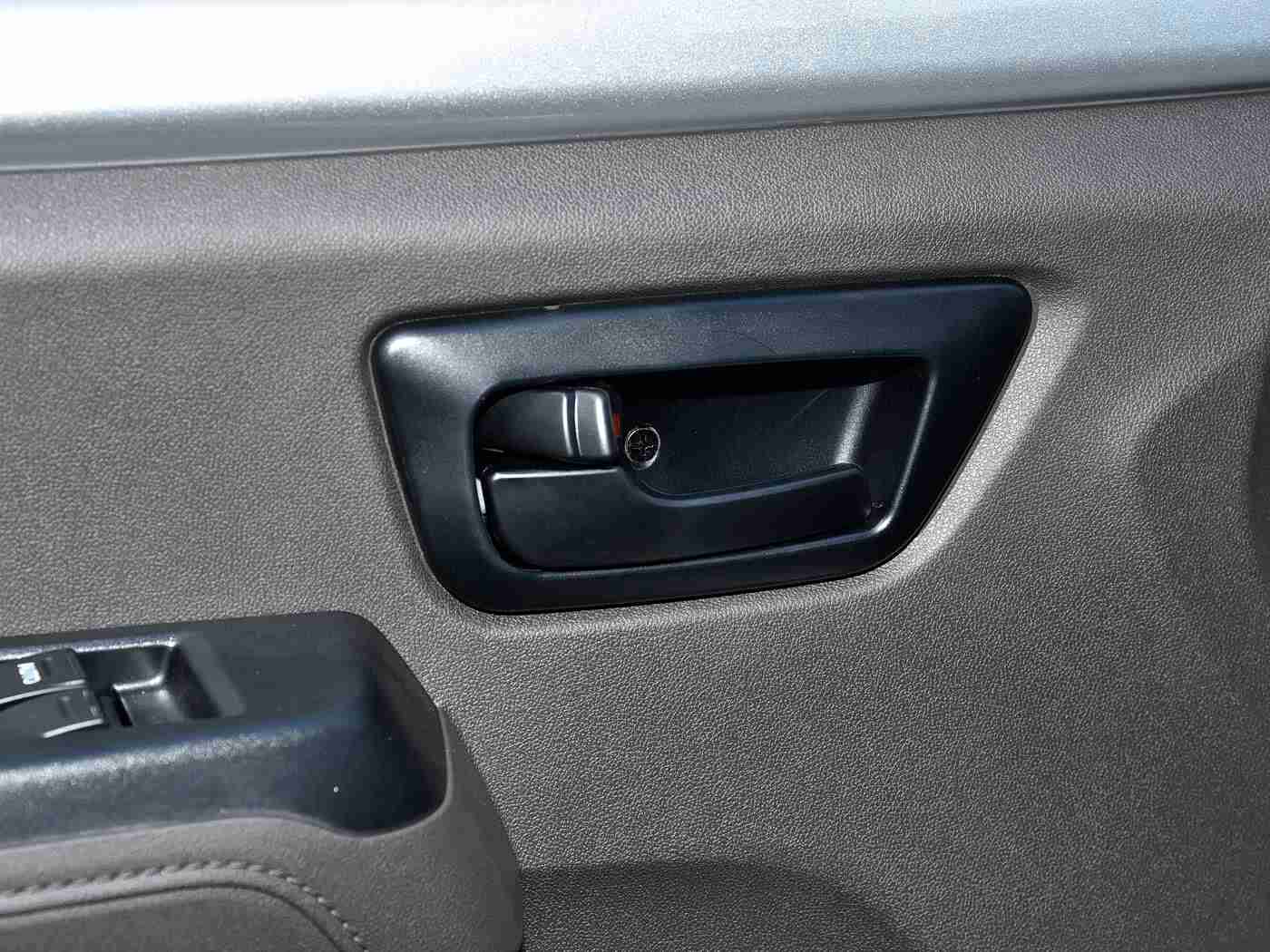 黄色404,时尚动感,智能环保,驾驭未来,绿色出行新标杆-5