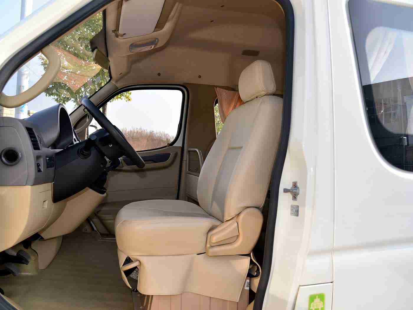 火影忍者动漫同人大全,“忍者速度传奇，混动科技新篇章，驾驭未来梦之旅”-1