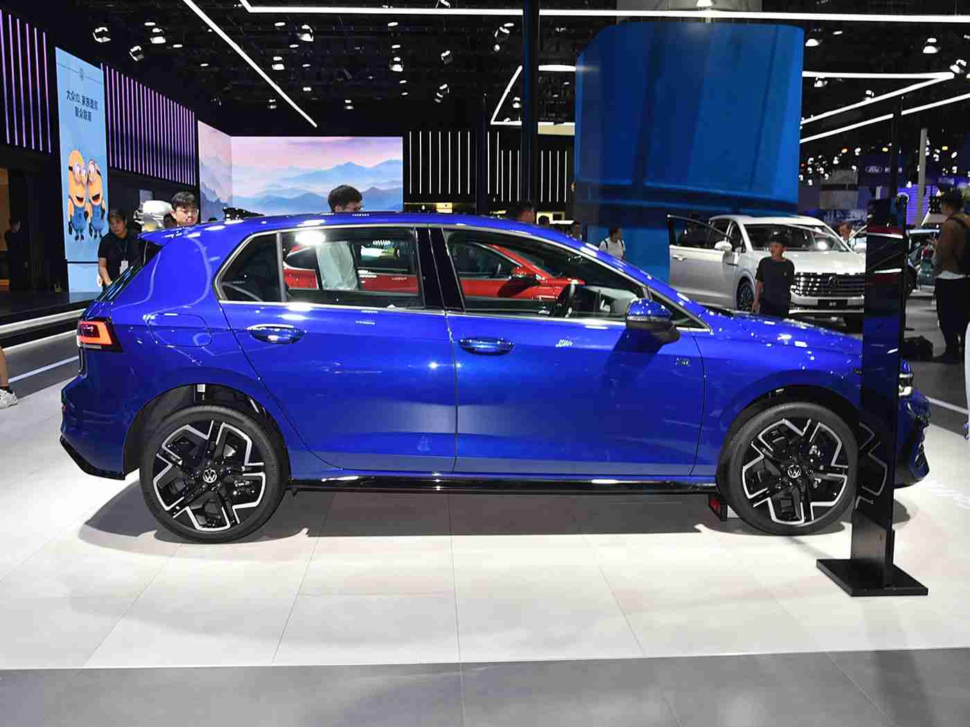 男生和女生差,性别解码,汽车市场新风尚,悦享个性出行体验-2