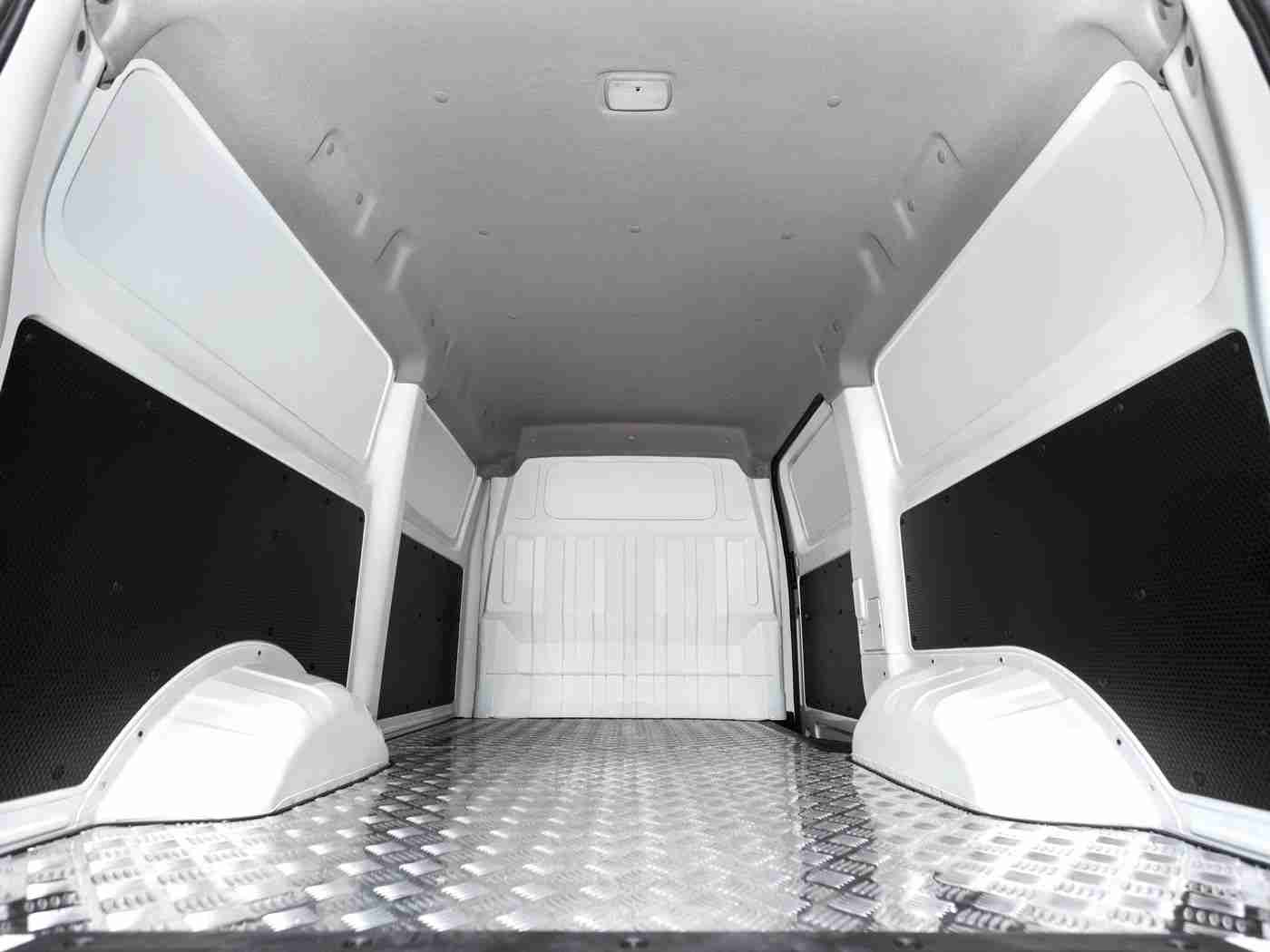 丈夫旁观娇妻3p,我国创新汽车震撼来袭：人性化设计打造温馨驾驶新体验-3