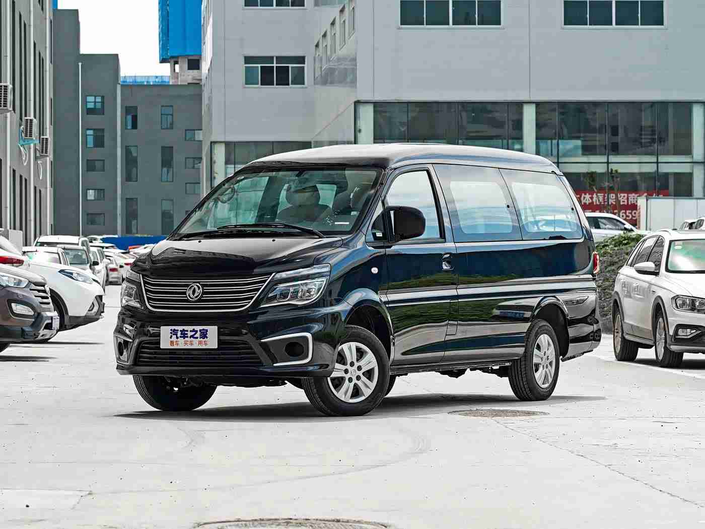 男生和女生差差差app,“性别差异碰撞汽车文化，跨界合作打造全新用户体验”-2