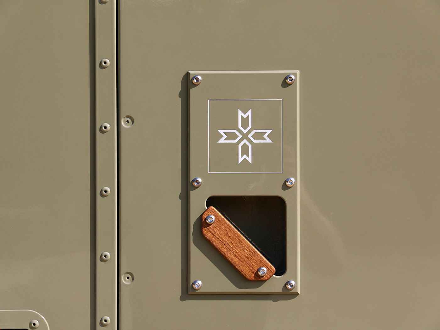 好色先生TV网站,未来风采，智动非凡——全新新能源汽车魅力绽放-3