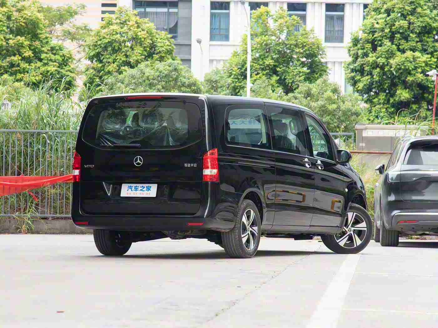 一级二级调色大片的经典实例一级调,梦幻星河，独色定制，视觉盛宴，尽在新品汽车-1