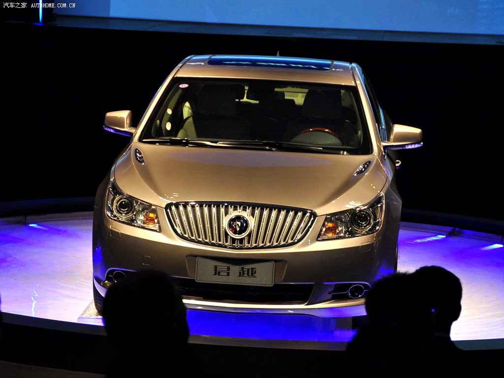 色多多成人,科技潮涌，驾驭未来，智能出行新风尚-2