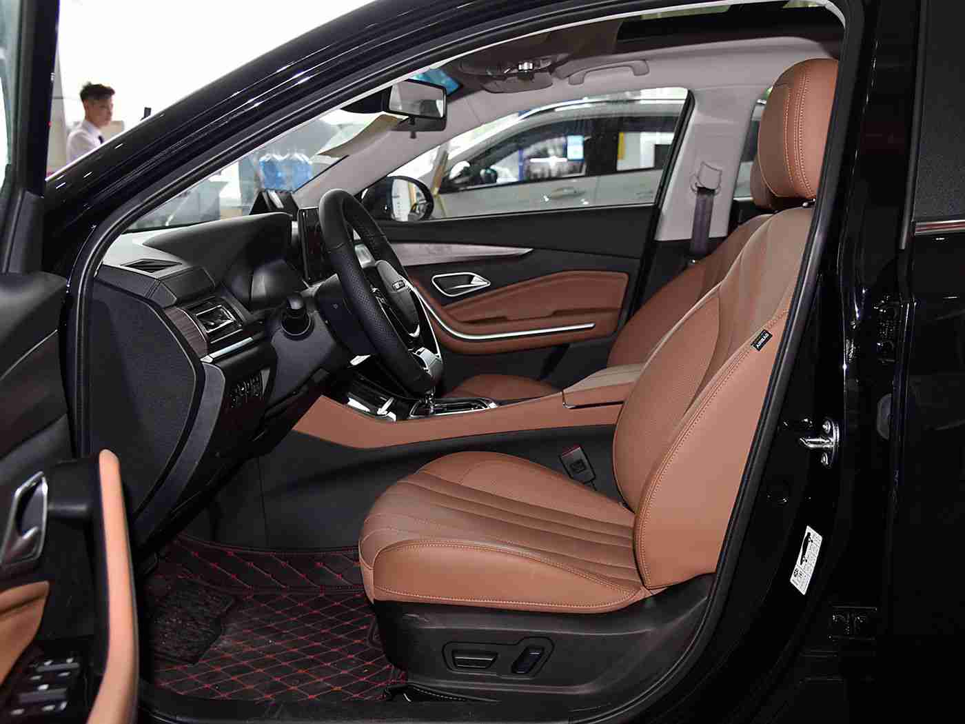 亚洲日本一区二区,日系车品牌加码中国，混动和智能网联技术引领未来竞争-4