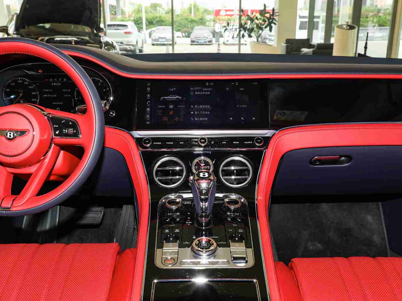 成人富二代,豪华驾乘新潮流,定制科技未来梦-1