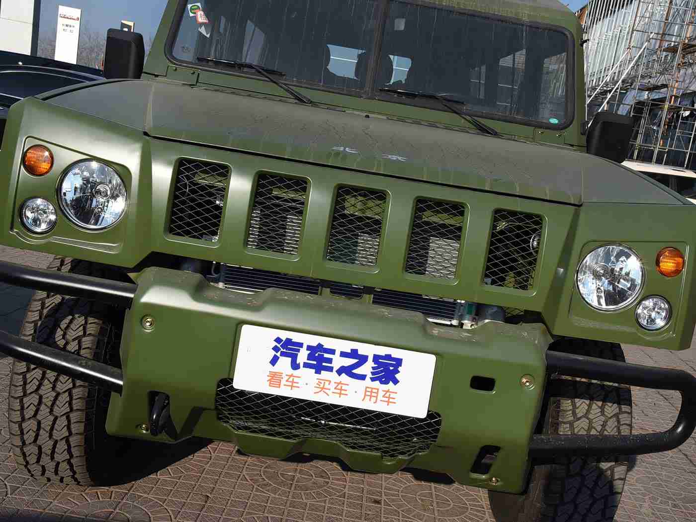 黄色oppo,炫彩动心，潮领未来，智能驾驶新风尚-1